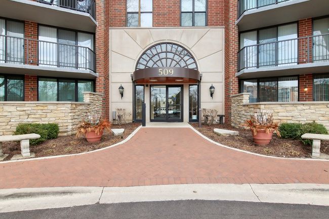 UNIT-312 - 509 Aurora Ave, Condo with 2 bedrooms, 1 bathrooms and 2 parking in Naperville IL | Image 19