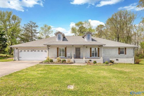 45 Echota Rdg, Grant, AL, 35747-8631 | Card Image