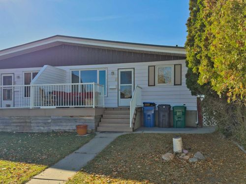 8 Cayuga Cres W, Lethbridge, AB, T1K5H5 | Card Image