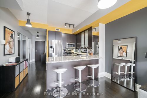 309-21 Upper Duke Cres, Unionville, ON, L6G0B7 | Card Image