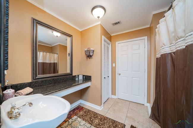 1303 Garner Ln, House other with 3 bedrooms, 2 bathrooms and null parking in Longview TX | Image 14