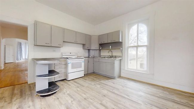 137 W Buena Vista St, House other with 3 bedrooms, 3 bathrooms and null parking in Kansas IL | Image 28