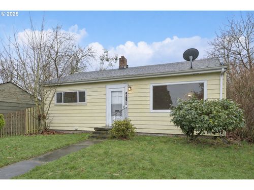 8222 Ne Webster St, Portland, OR, 97220 | Card Image