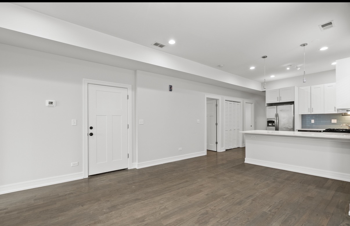 Residential Lease in Chicago 4