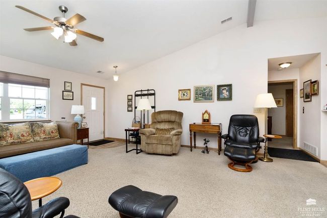 221 Hackberry Ave, House other with 3 bedrooms, 2 bathrooms and null parking in Manhattan KS | Image 6