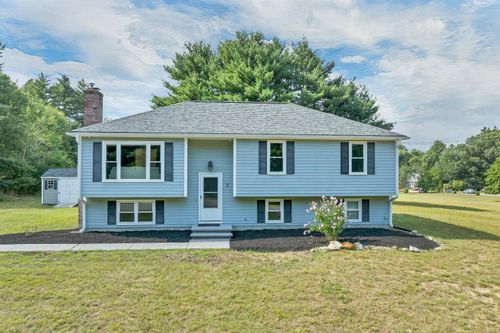 7 Manter Mill Rd, Londonderry, NH, 03053-2223 | Card Image