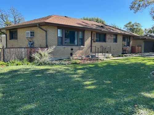 7921 Mobile Ave, Burbank, IL, 60459-1855 | Card Image