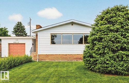 10752 43 St Nw, Edmonton, AB, T6A1V4 | Card Image