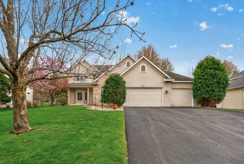 10447 Raleigh Rd, Woodbury, MN, 55129-4202 | Card Image