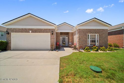 388 Creekside Way, Lenoir City, TN, 37771-2153 | Card Image