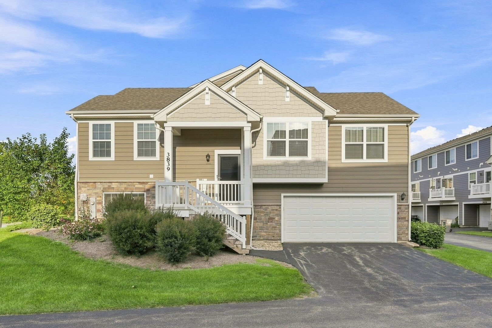 Residential in Elgin