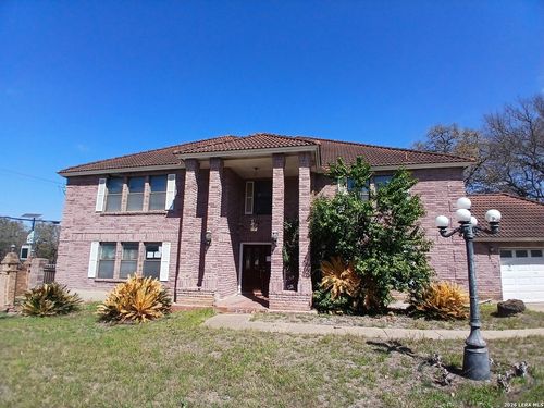 3919 Creek Spg, San Antonio, TX, 78230-2061 | Card Image