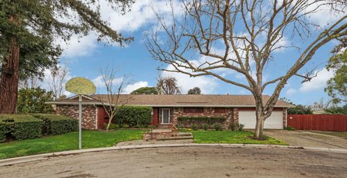 2754 Country Club Court, Stockton, CA, 95204 | Card Image