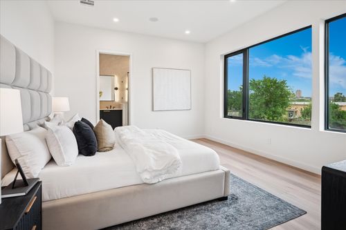 104-4534 Lake Ave, Dallas, TX, 75219-1718 | Card Image