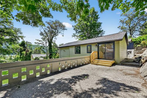63 Lake Trl, Greenwood Lake, NY, 10925-4238 | Card Image