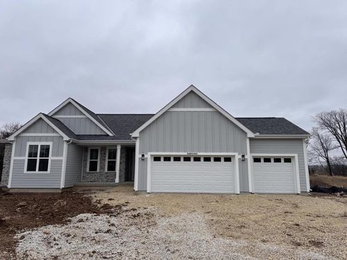 W149N11976 Red Holly Drive, Germantown, WI, 53022 | Card Image