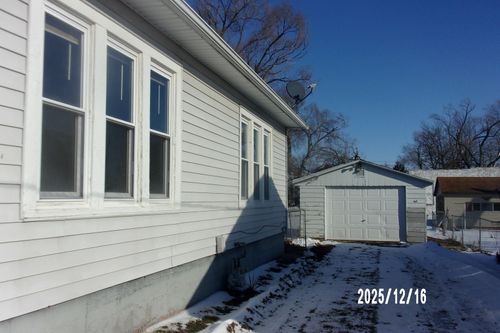 816 S 5th St, Hoopeston, IL, 60942-1819 | Card Image