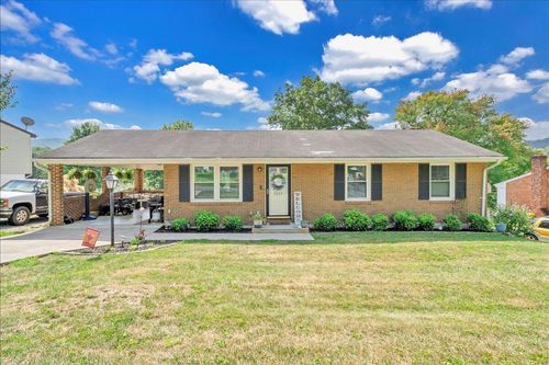 3077 Woodway Rd, Roanoke, VA, 24014-5316 | Card Image