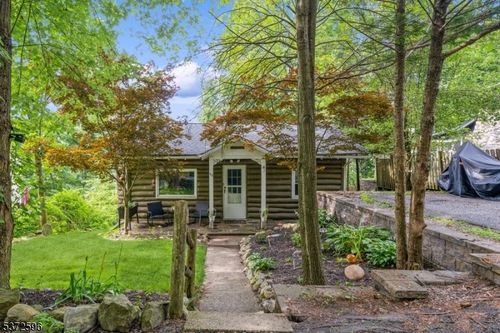 44 Grandview Ave, Hardyston, NJ, 07460-1113 | Card Image
