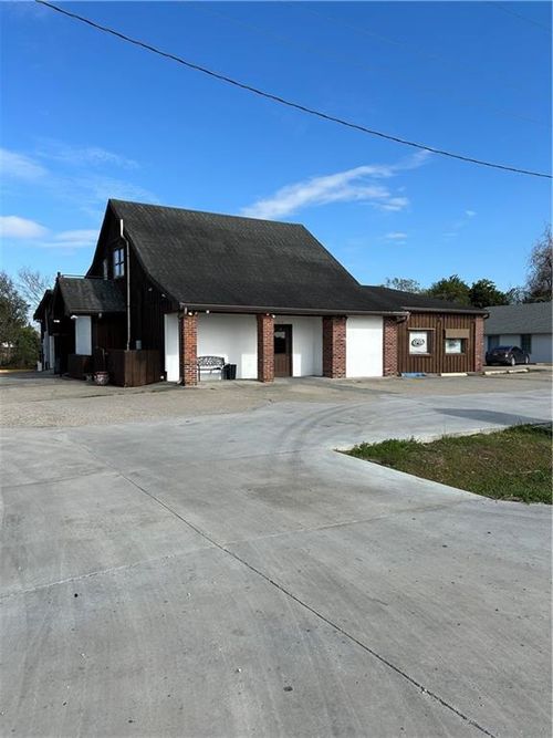 5656 Highway 1, Napoleonville, LA, 70390-2503 | Card Image