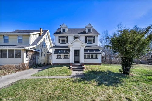 3427 E 121st St, Cleveland, OH, 44120-4301 | Card Image