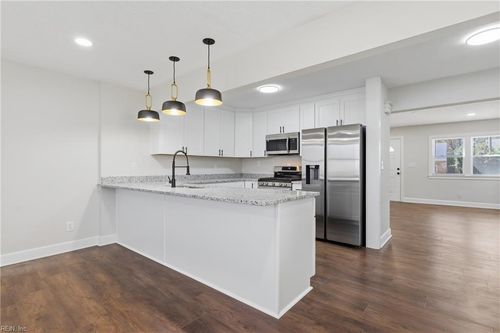 3480 Vivian St, Norfolk, VA, 23513-1638 | Card Image