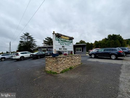 1098 Long Run Rd, PINE GROVE, PA, 17963-9056 | Card Image
