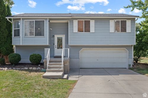 565 N 200 W, Springville, UT, 84663-5000 | Card Image