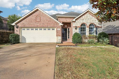 908 Sycamore Ct, Fairview, TX, 75069-1990 | Card Image