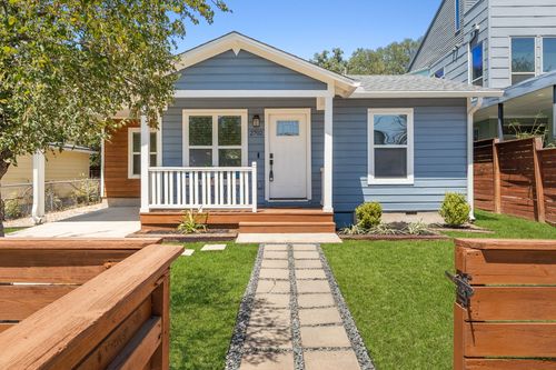 1-2702 Crest Ave, Austin, TX, 78702-2513 | Card Image