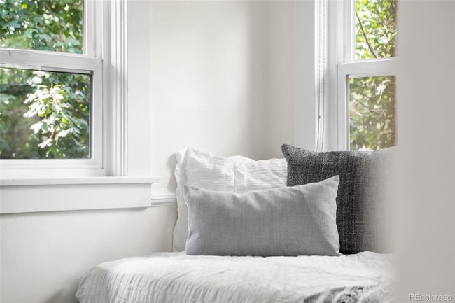 Upstairs bedroom 2 | Image 26