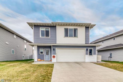 1074 Ashley Drive W, Fargo, ND, 58078 | Card Image