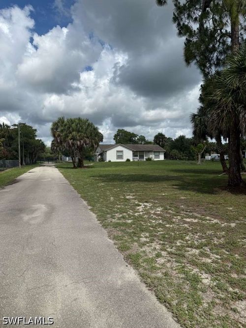 381 17th Street Sw, Naples, FL, 34117 | Card Image