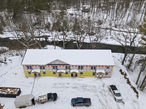 7-7 River St, Milton, VT, 05468-3953 | Card Image