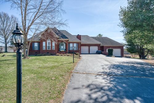 192 Landmark Cir, Sparta, TN, 38583-6590 | Card Image