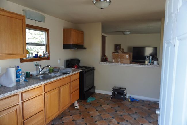 68703 W Island View Pr Nw, Home with 2 bedrooms, 1 bathrooms and null parking in Prosser WA | Image 9