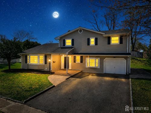 8 Starodub Dr, Milltown, NJ, 08850-1218 | Card Image