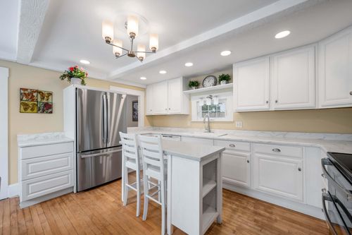 140 Pleasant Street, Richmond, ME, 04357 | Card Image