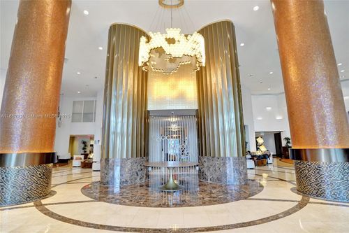 2308-18001 Collins Ave, Sunny Isles Beach, FL, 33160-2722 | Card Image