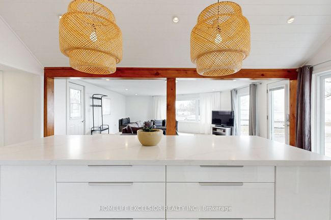 1141 Ramara Ctr, House other with 3 bedrooms, 3 bathrooms and 6 parking in Ramara ON | Image 9