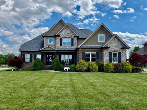 82 Pikes Peak Way, Bowling Green, KY, 42104-8400 | Card Image