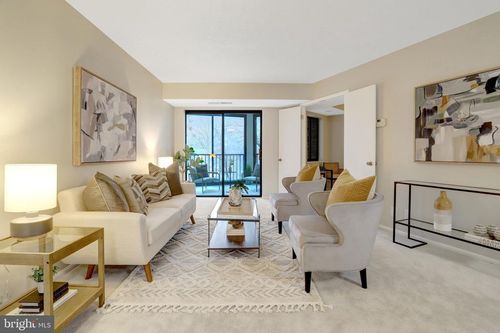 303-5902 Mount Eagle Dr, ALEXANDRIA, VA, 22303-2515 | Card Image