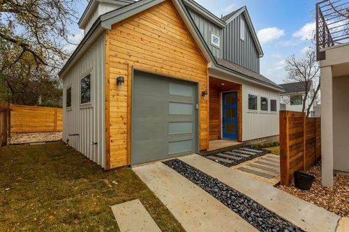 2-3009 Kuhlman Ave, Austin, TX, 78702-2930 | Card Image