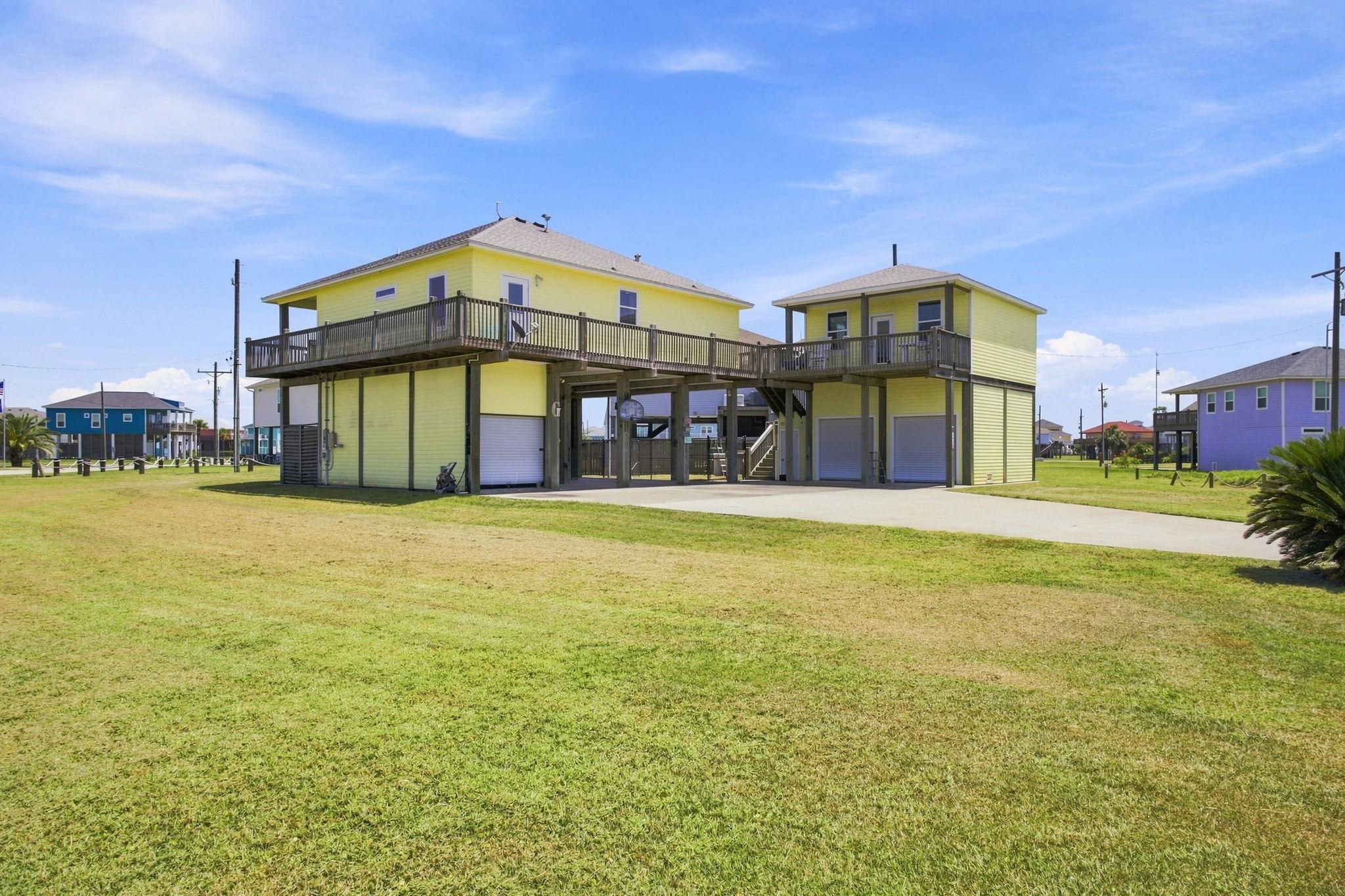 Residential in Crystal Beach 5