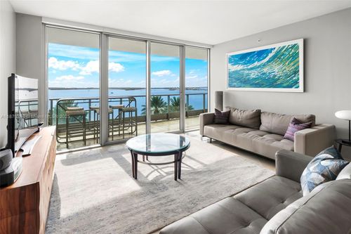 apt-1105-1331 Brickell Bay Dr, Miami, FL, 33131-3678 | Card Image