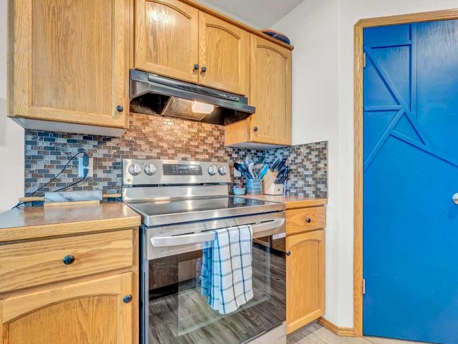 10 Stanfield Pl Se, House other with 4 bedrooms, 4 bathrooms and 2 parking in Medicine Hat AB | Image 9