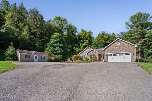 3125 Mariaville Rd, Schenectady, NY, 12306-7126 | Card Image