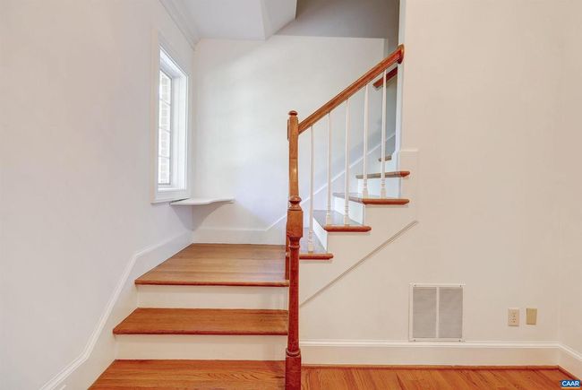 1124 Dryden Ln, Townhouse with 3 bedrooms, 3 bathrooms and null parking in CHARLOTTESVILLE VA | Image 4