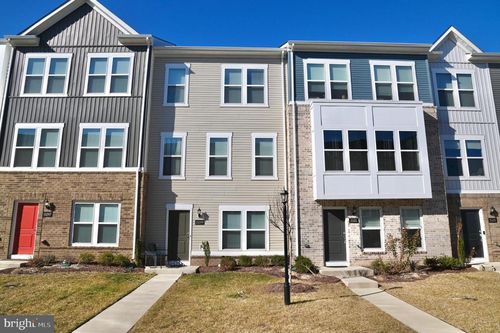 15099 Jaxton Square Ln, HAYMARKET, VA, 20169-3023 | Card Image