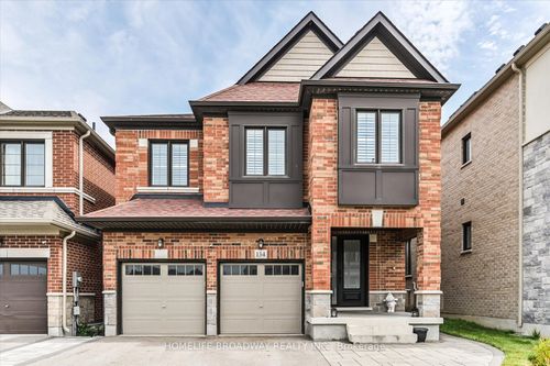 134 Meadow Vista Cres, Holland Landing, ON, L9N0T4 | Card Image